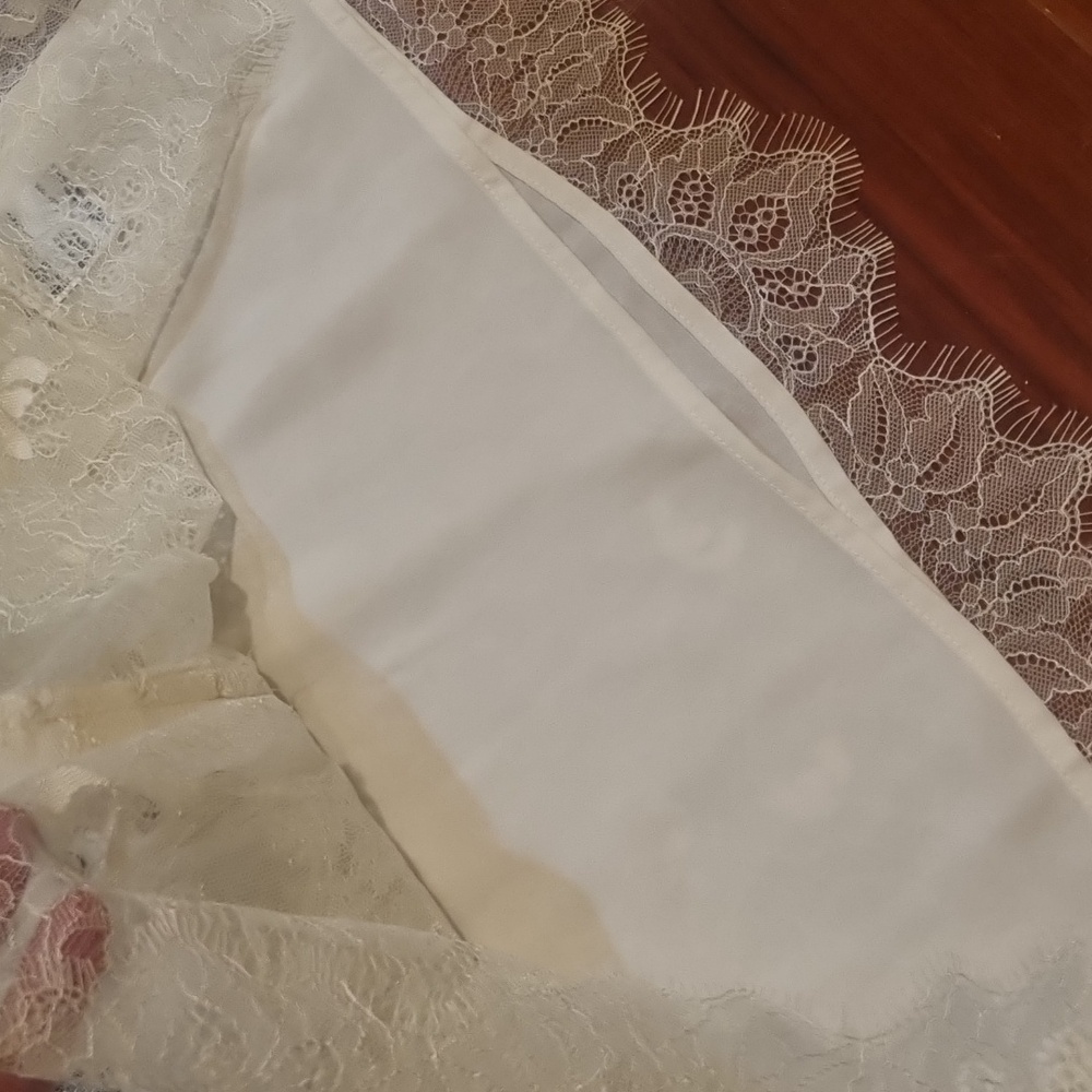 And Now This Lace Top Cream Size Extra Small - Picture 10 of 12